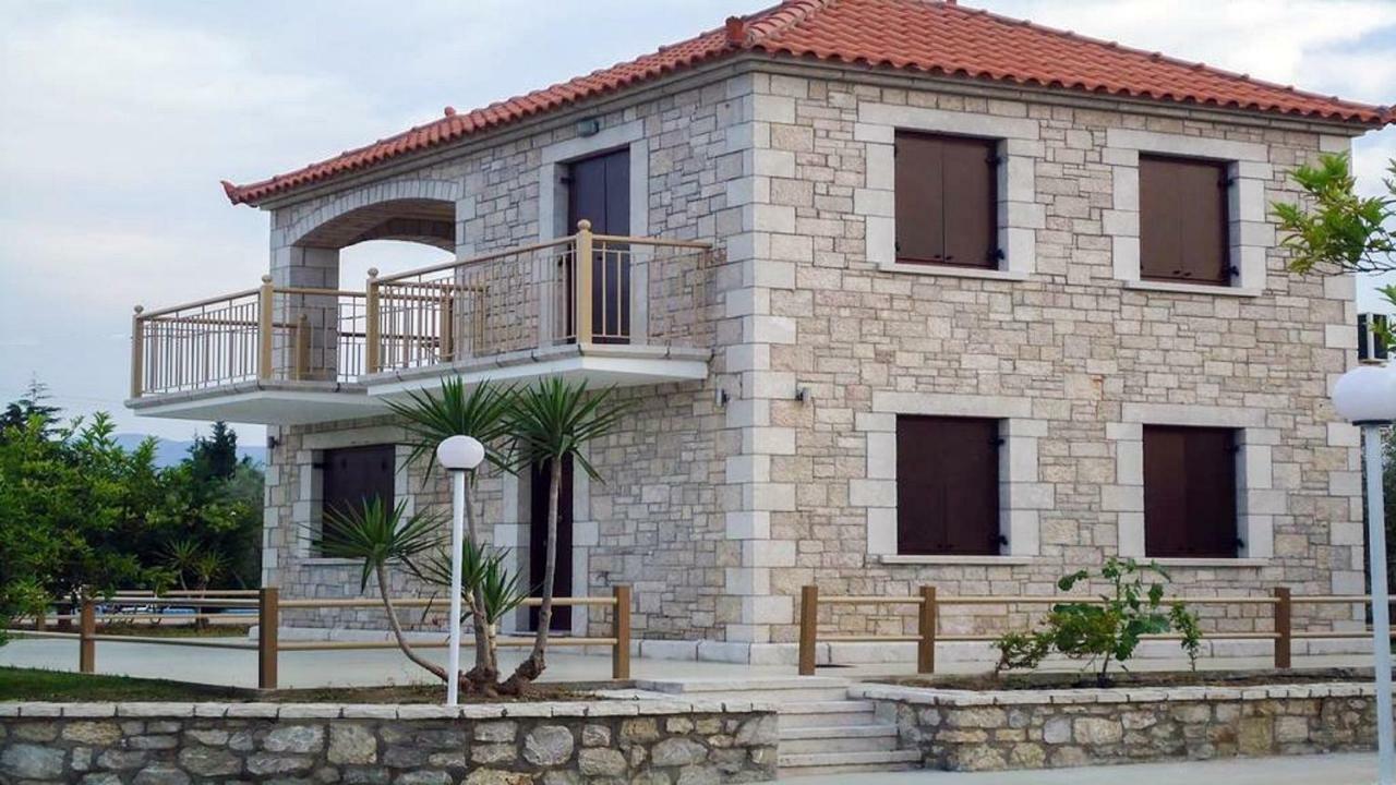 Glyfada Villas ปาราลีอออัสตรอช ภายนอก รูปภาพ