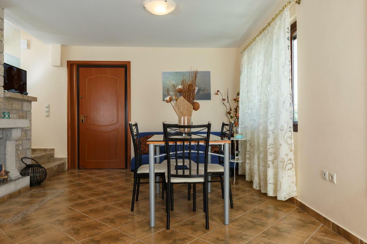 Glyfada Villas ปาราลีอออัสตรอช ภายนอก รูปภาพ